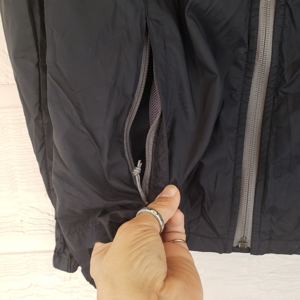 Eddie Bauer windbreaker hoodie Jacket pockets XS Ventilated Back Lightweight Zip - Picture 2 of 7